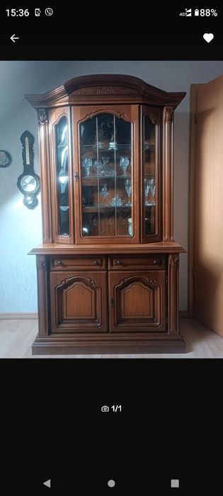 Продам годинник механічний в дубовому каркасі з Німеччини.