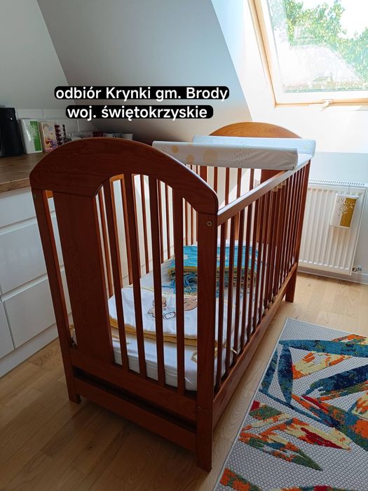 Łóżeczko niemowlęce + materac
