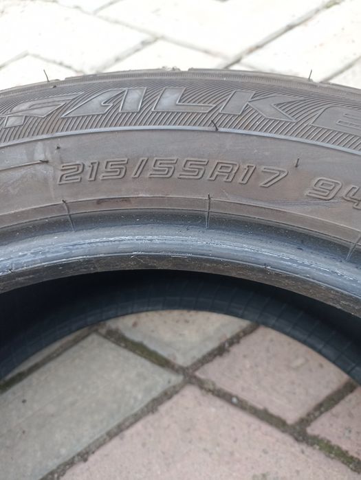 Шини літні 215/55/17