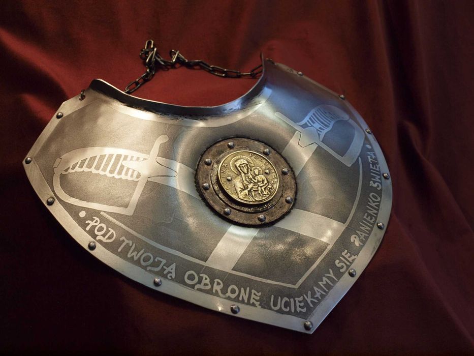 Ryngraf ułański kawaleryjski z szablami z elementem armaty wz. 1902/26