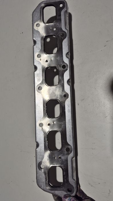 Uszczelka kolektora wydechowego RangeRover K6D3-9448-AF