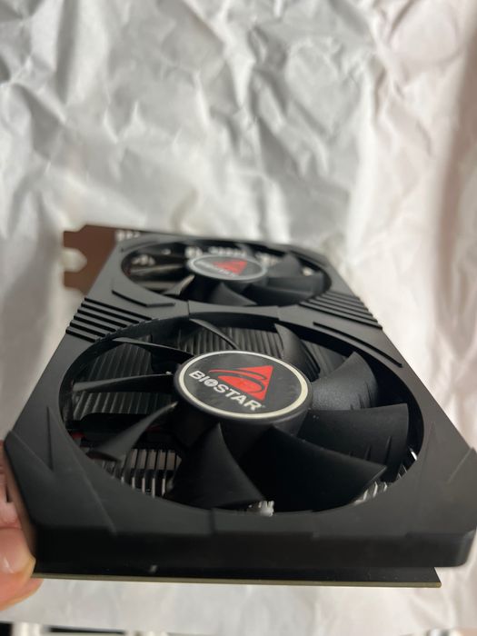 Відеокарта Radeon RX 560 4 gb