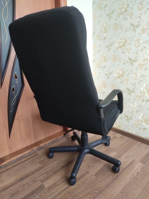 Офісне крісло NOWY STYL