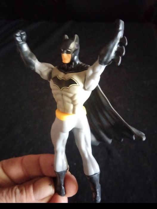 3 brinquedos de acção