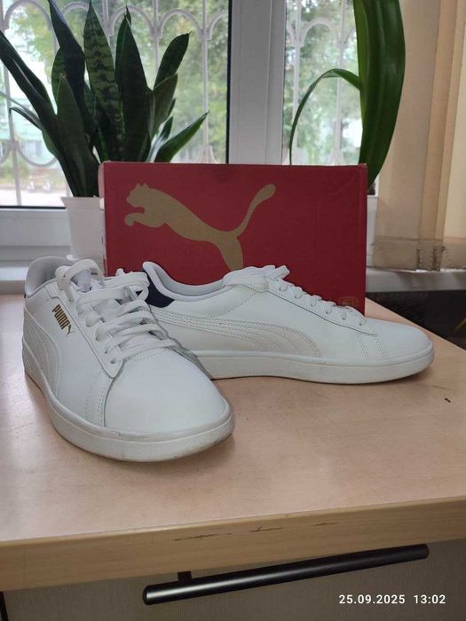 Продам кросівки, снікерси PUMA  р 42-43  1800грн