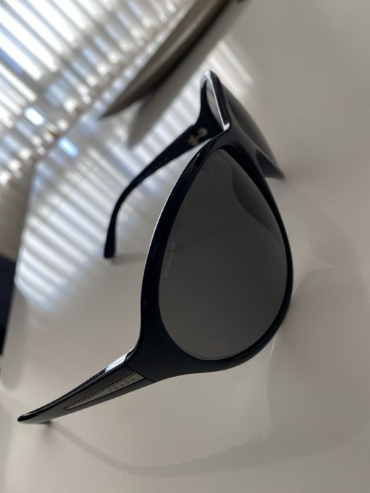 Oculos Prada pretos