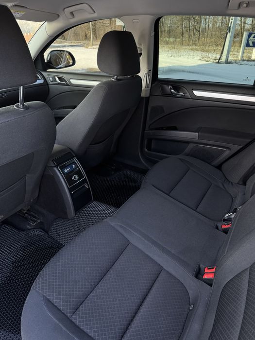 Продам автомобіль Skoda Superb