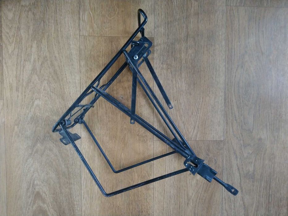Stalowy bagażnik rowerowy 26"