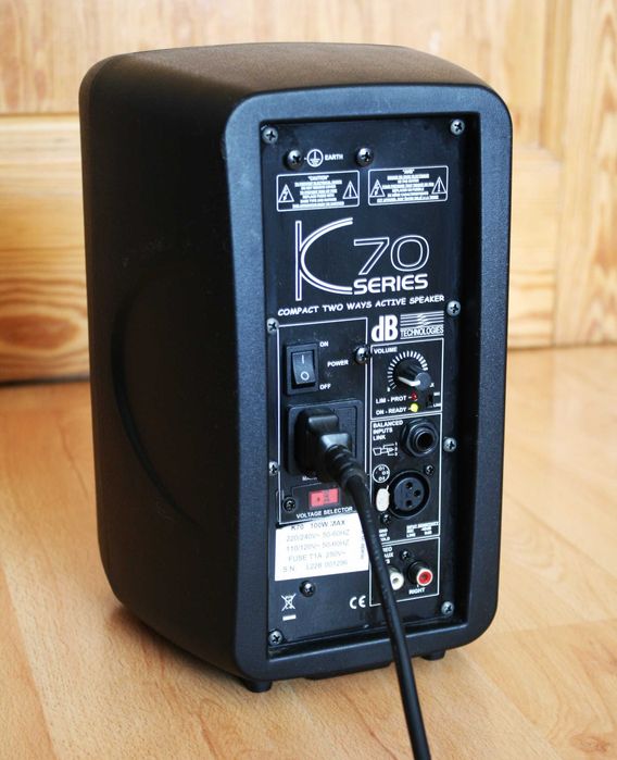 Wzmacniacz kolumna Aktywna dBTechnologies K70 głośnik RCA