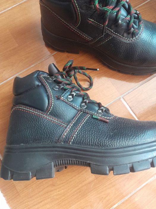 Botas de segurança para obra