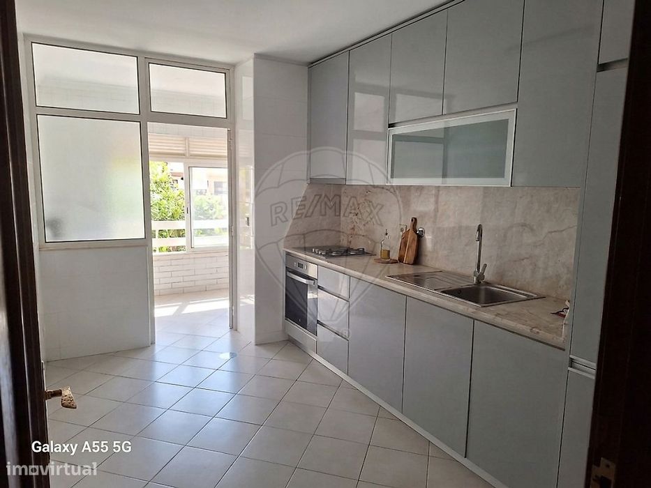 Apartamento T2 para arrendamento