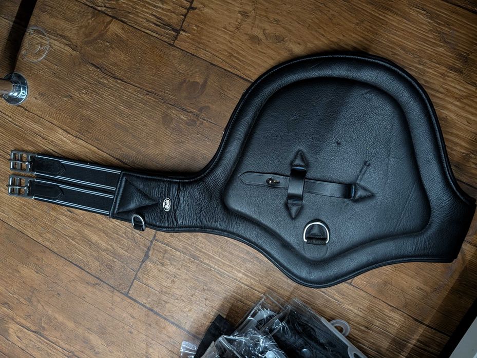 Popręg z fartuchem miękka skóra Balotade 110cm