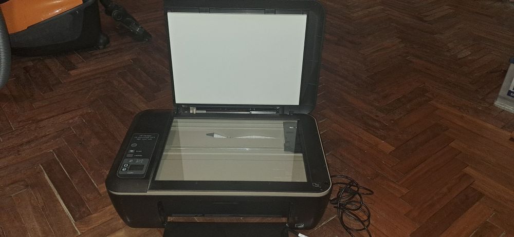 Принтер. Сканер.копер HP-2515