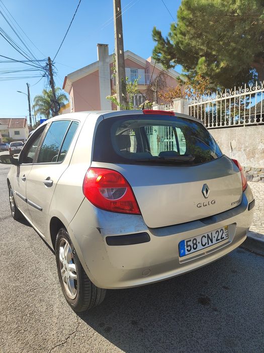 Renault Clio 2006 125 mil km 1 dono