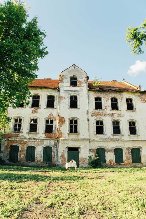 Продаж історичного комплексу біля Львова!