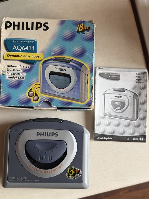 Walkman Philips AQ6411, jak nowy, po wymianie paska, komplet pudełko