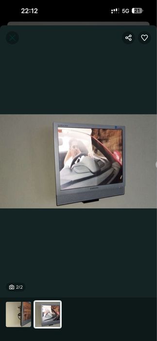 Televisão Samsung pequena