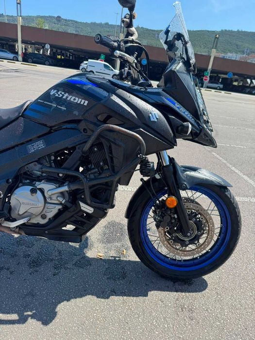 Suzuki Vstrom 650 XT - Ano 2022