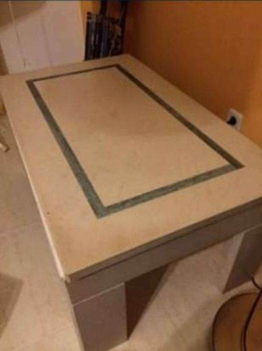 Mesa de centro em pedra