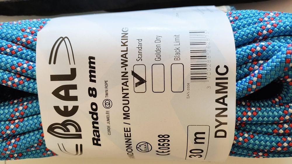Sprzedam, linę wspinaczkową dynamiczną BEAL standard 8mm. Długość 30m. Darmowa wysyłka.