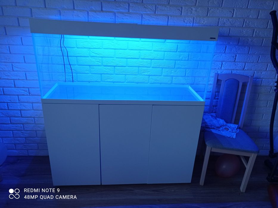 Akwarium proste firmy Aquael 240 l