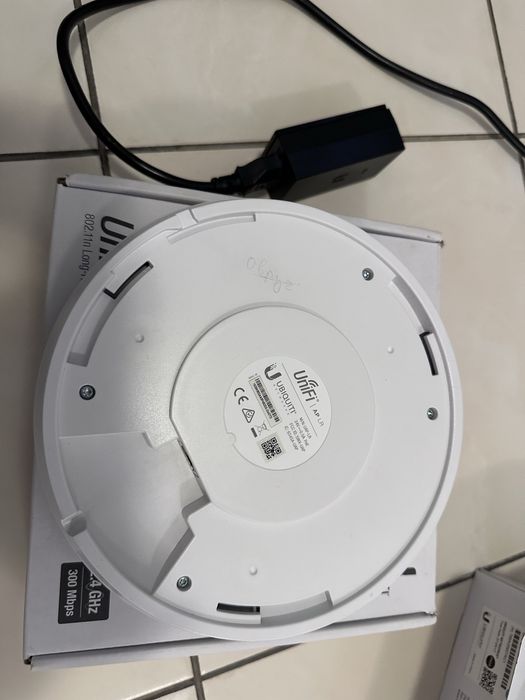 UniFi  UAP -LR 2 шт