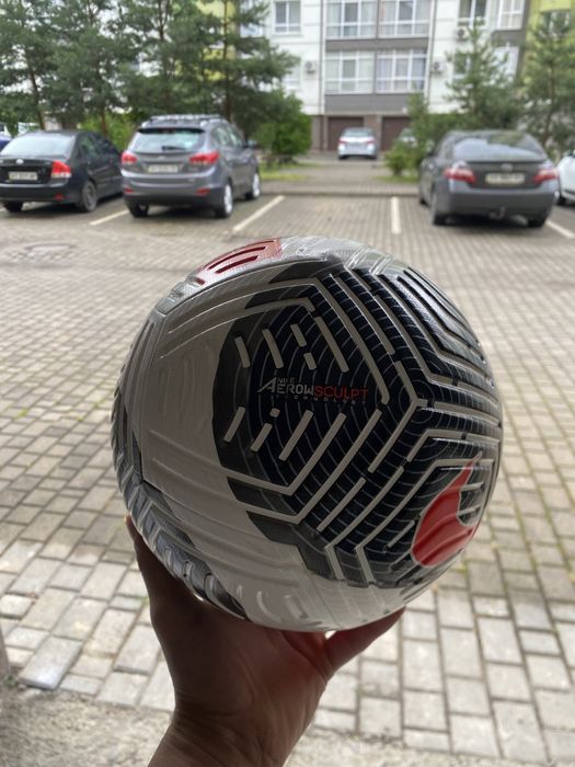Футбольний мяч Nike original!