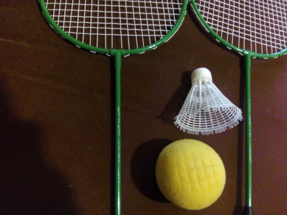 Бадминтон 2 ракетки воланчик мячик легкий