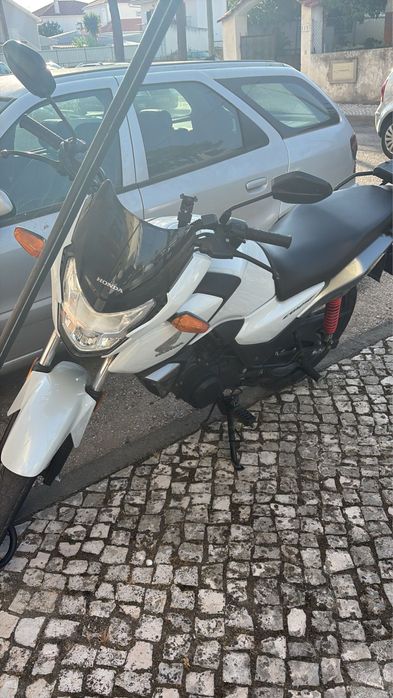 Honda CB 125 - Ano 2022