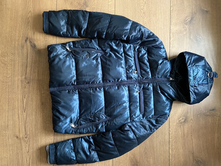 Новий пуховик 90% пух, 10% перо