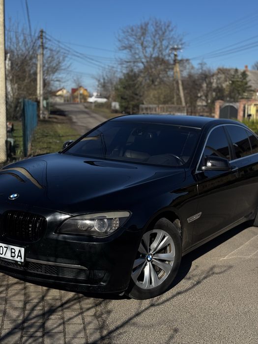 BMW 7 F01 2012р.