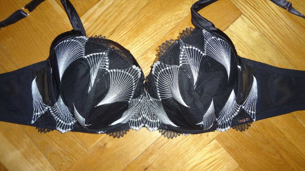 Biustonosz Figleaves Curve Art Balcony 105E jak panache,paski, strapsy