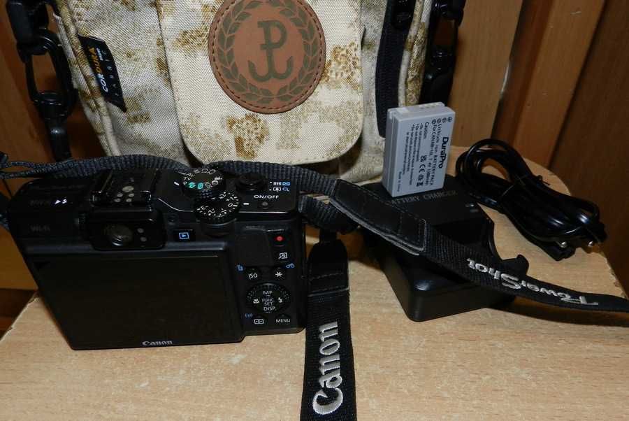 Canon PowerShot G16 (PC2010)