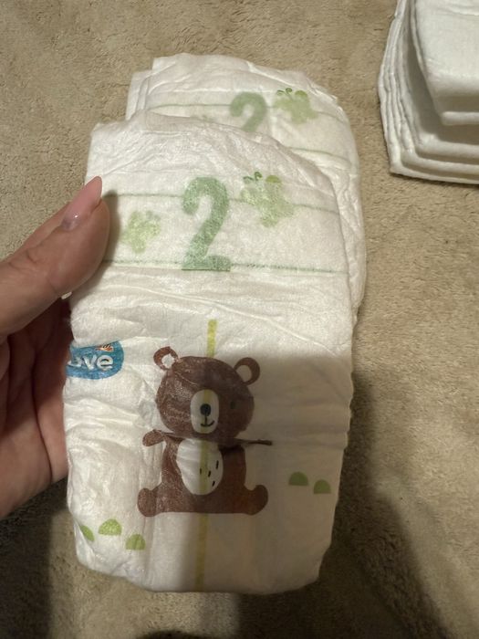 Pampers 3  та 2 та babylove