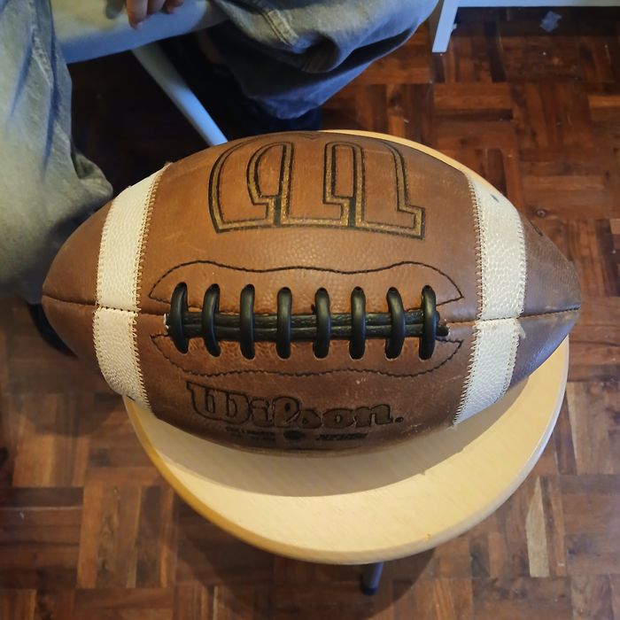 Bola profissional de futebol americano