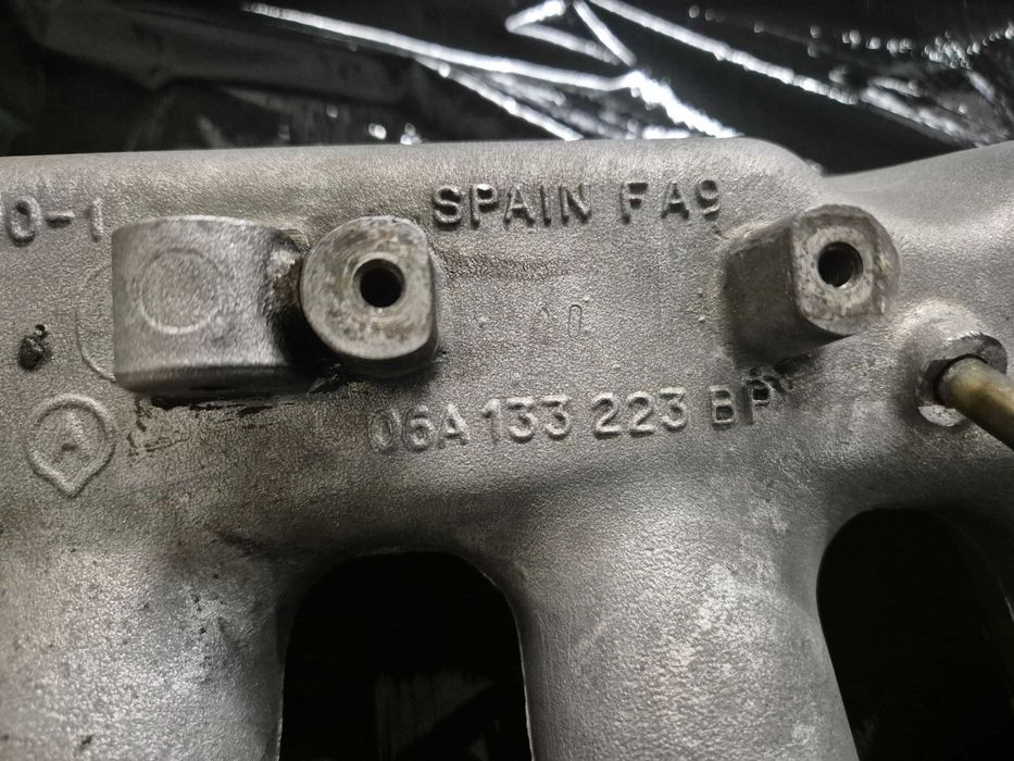 S3 8l kolektor ssący kolektor dolotowy audi s3 8l