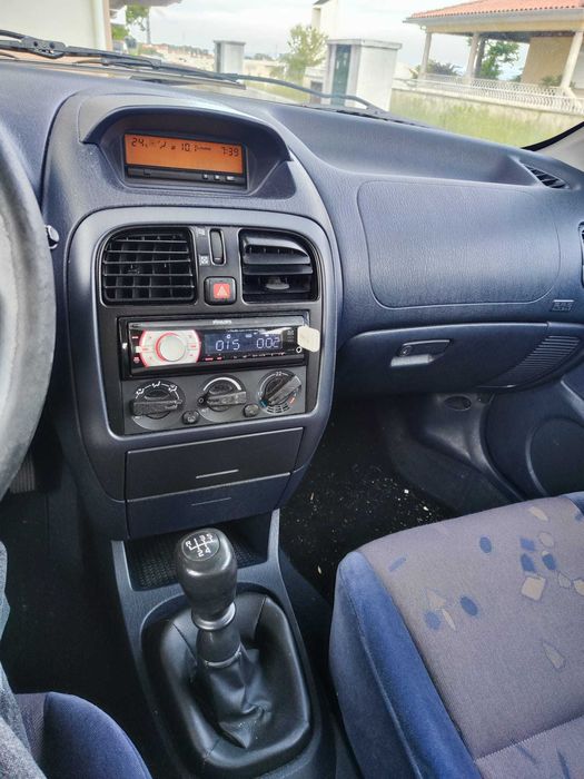 Mitsubishi Carisma 1.6 103cv