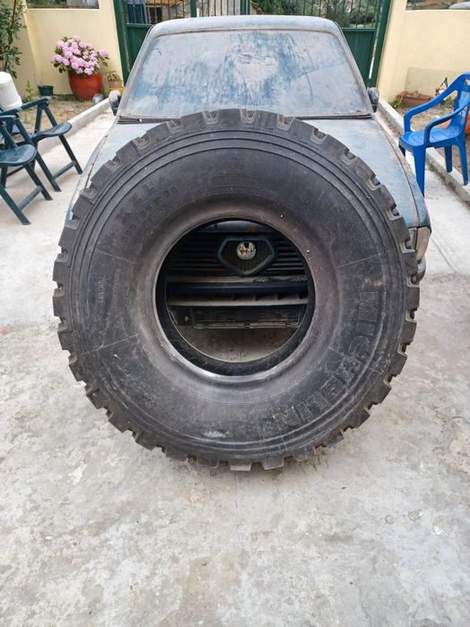 Pneu de camião michelin