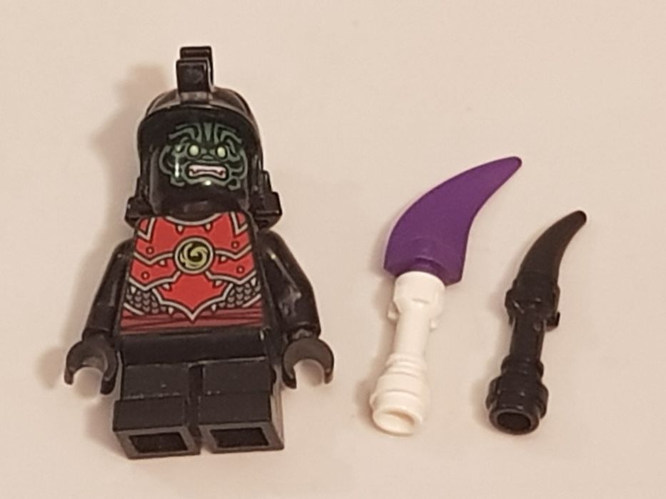 Minifigurka Lego Ninjago  " Kamienny wojownik"