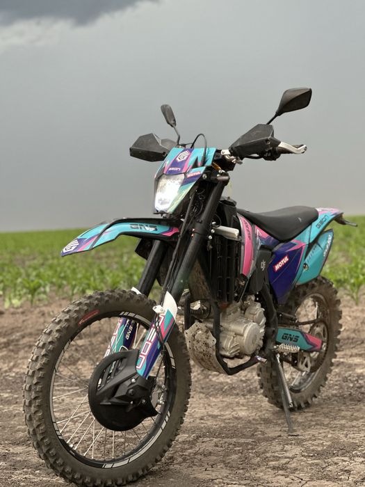 Geon Dakar GNS 300