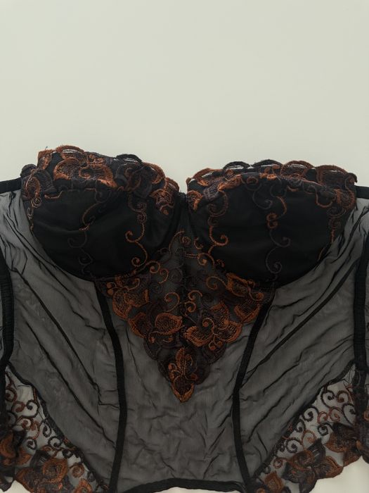 Koronkowy gorset / bustier z pasem do pończoch – czarny z miedziano-brązowym haftem bielizna