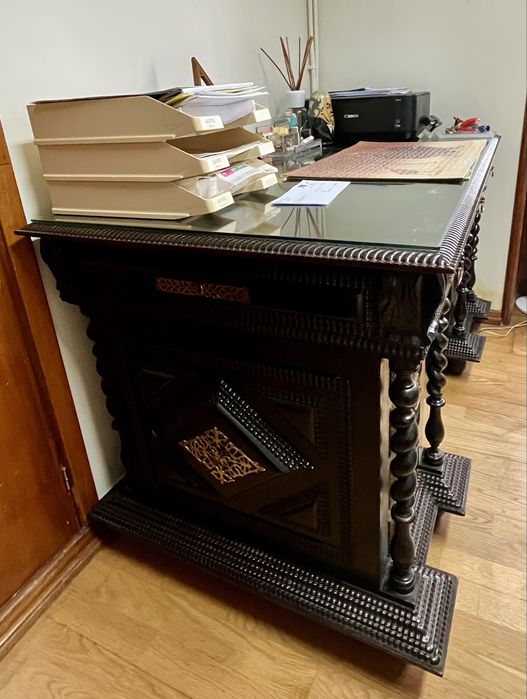 Mobilia de escritorio em pau santo