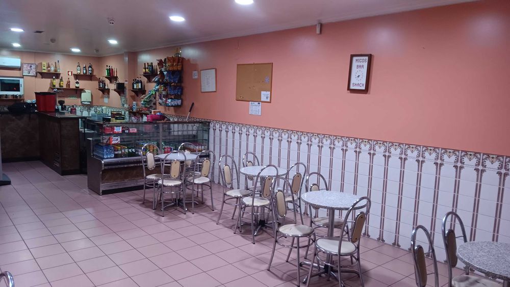 Vendo estabelecimento  comercial