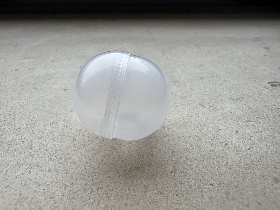 126 bolas de plástico