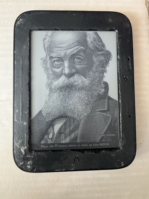 Електронна книга Barns & Noble