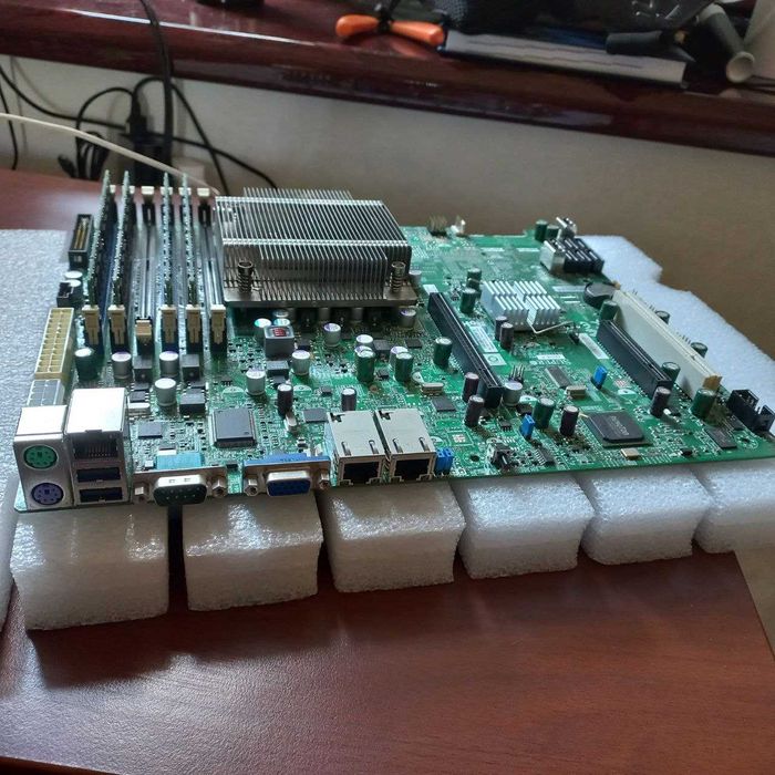 Серверні материнскі плати Supermicro X8SIE-F,IPMI,ATX,Socket LGA 1156