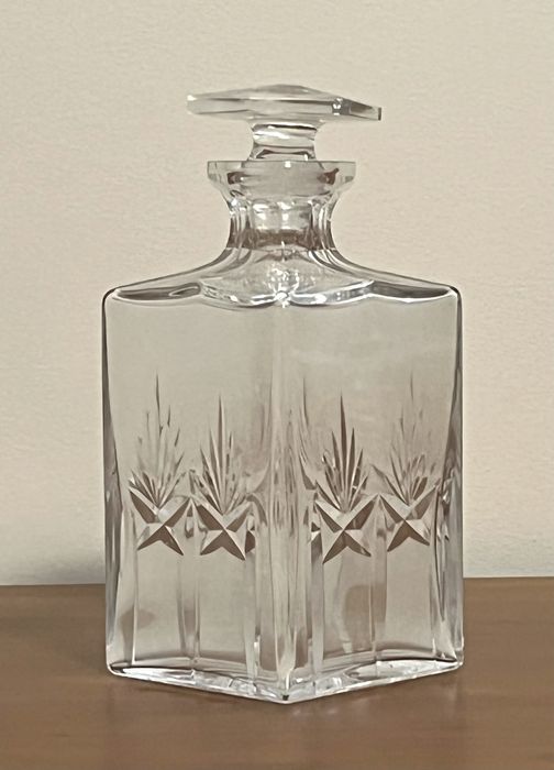 Crystal Bottles64738276660994123