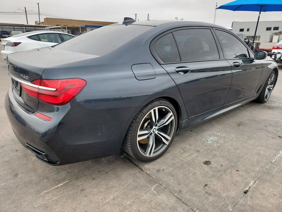 Стоп ліхтар фанарь bmw G11 G12 дорестайл  M-Paket