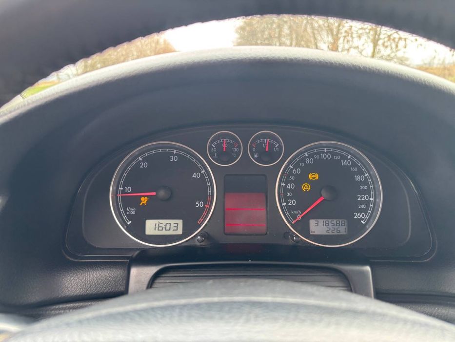 Volkswagen passat b5+