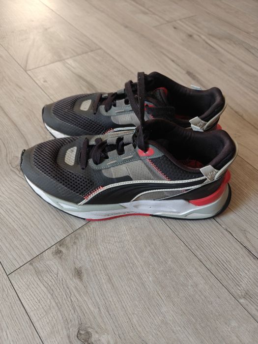 Продам Puma кросівки